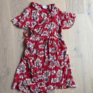 Asos floral ruffle maternity wrap dress, sz 6